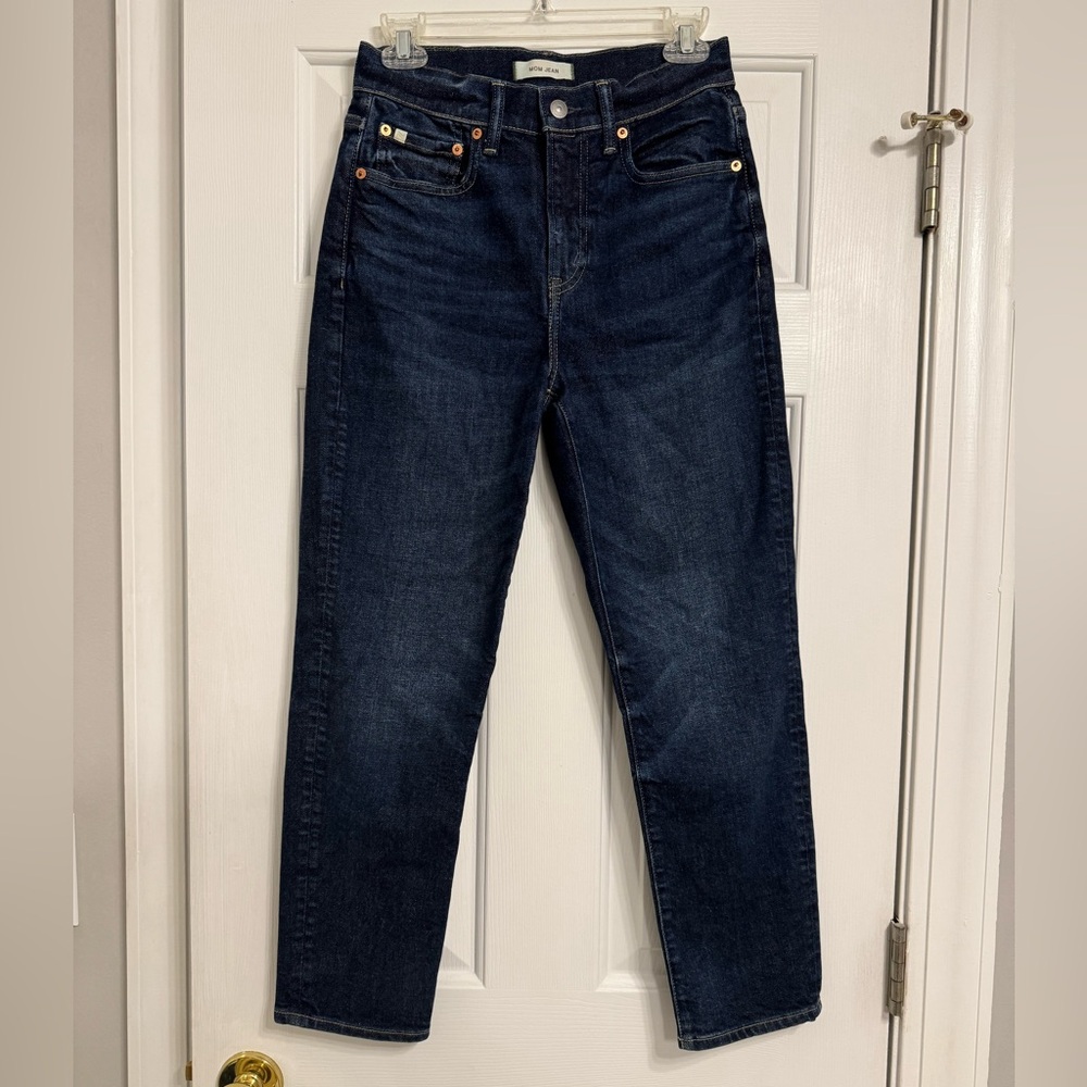 American Eagle AE77 Classic Mom Jeans